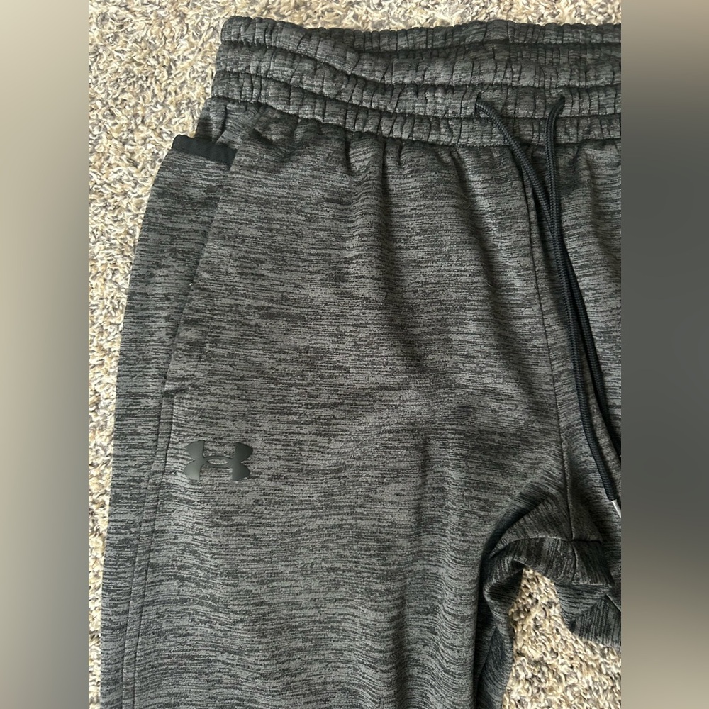 5/$25 UA Unisex Black/Gray Heathered Sweatpants labeled a size S-M - Picture 2 of 8